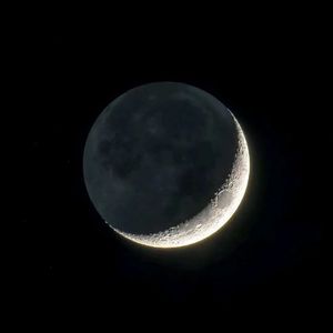 一边舌吻一边揉我的胸都没有感觉
